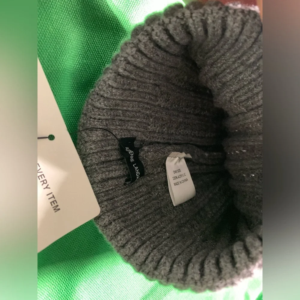 Adrianne Landau POM hat - One Size - Heavy Grey Knit
